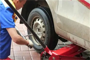 城阳区附近拖车24小时服务热线电话